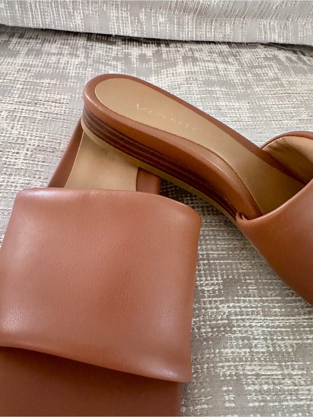 These Vionic Cognac Slide Sandals are so Comfortable!! - Picture 3 of 4